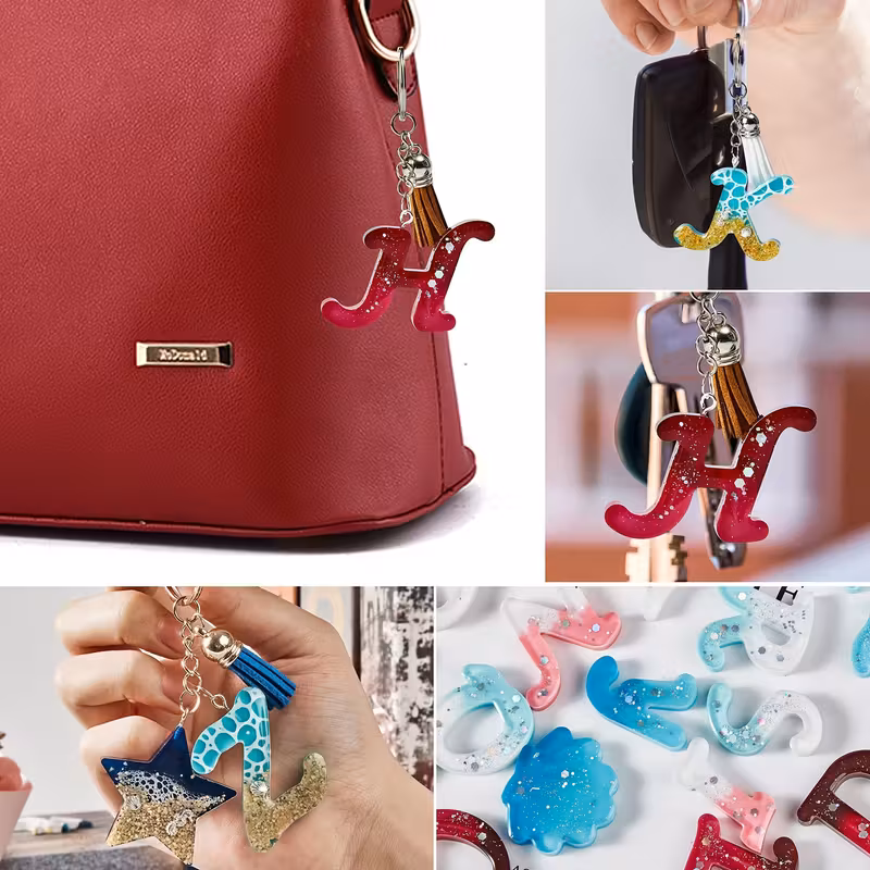 Llaveros de Letra Personalizada en Resina Epoxi – Iniciales Únicas Hechas a Mano Imagen de Llaveros de Letra Personalizada en Resina Epoxi – Iniciales Únicas Hechas a Mano